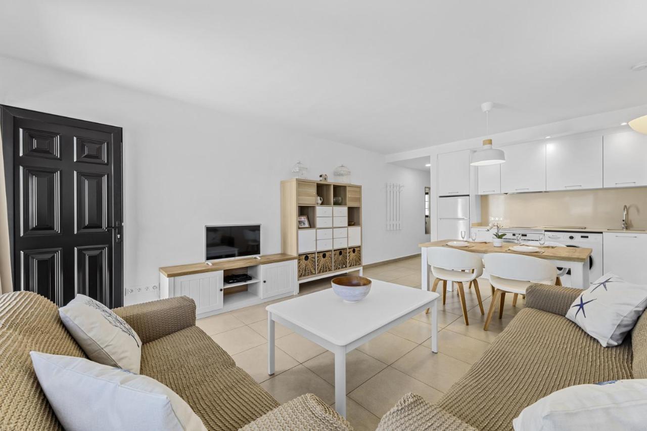 Ferienwohnung Casahost Bastian Boutique I Seaview Costa Teguise Exterior foto